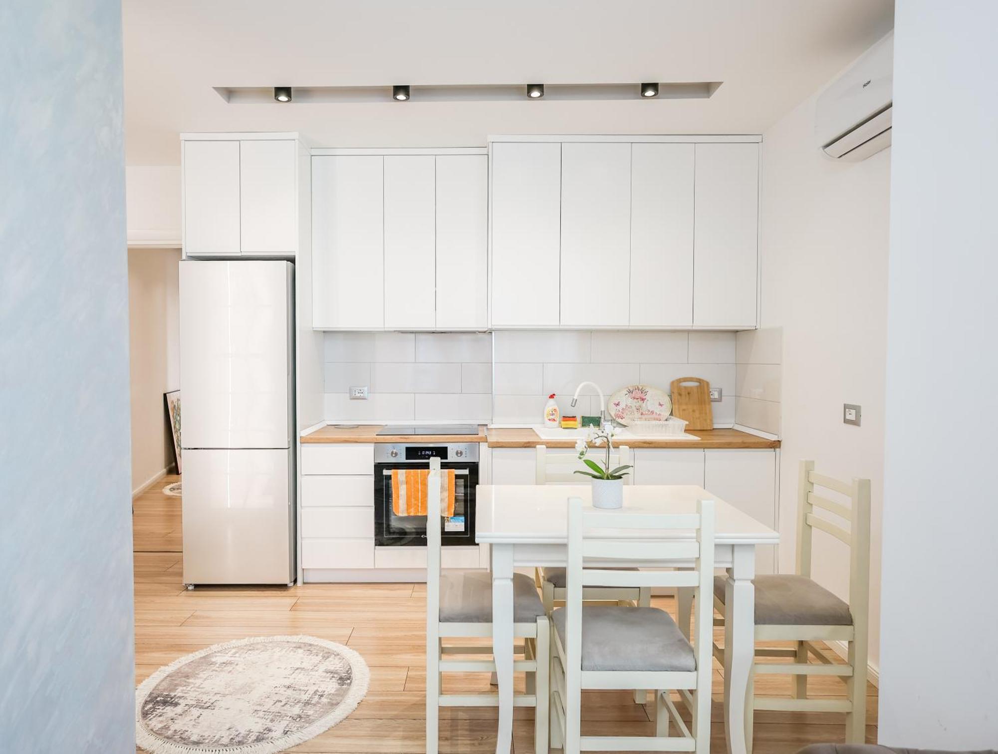 Premium Apartment In The Center Tirana Eksteriør billede
